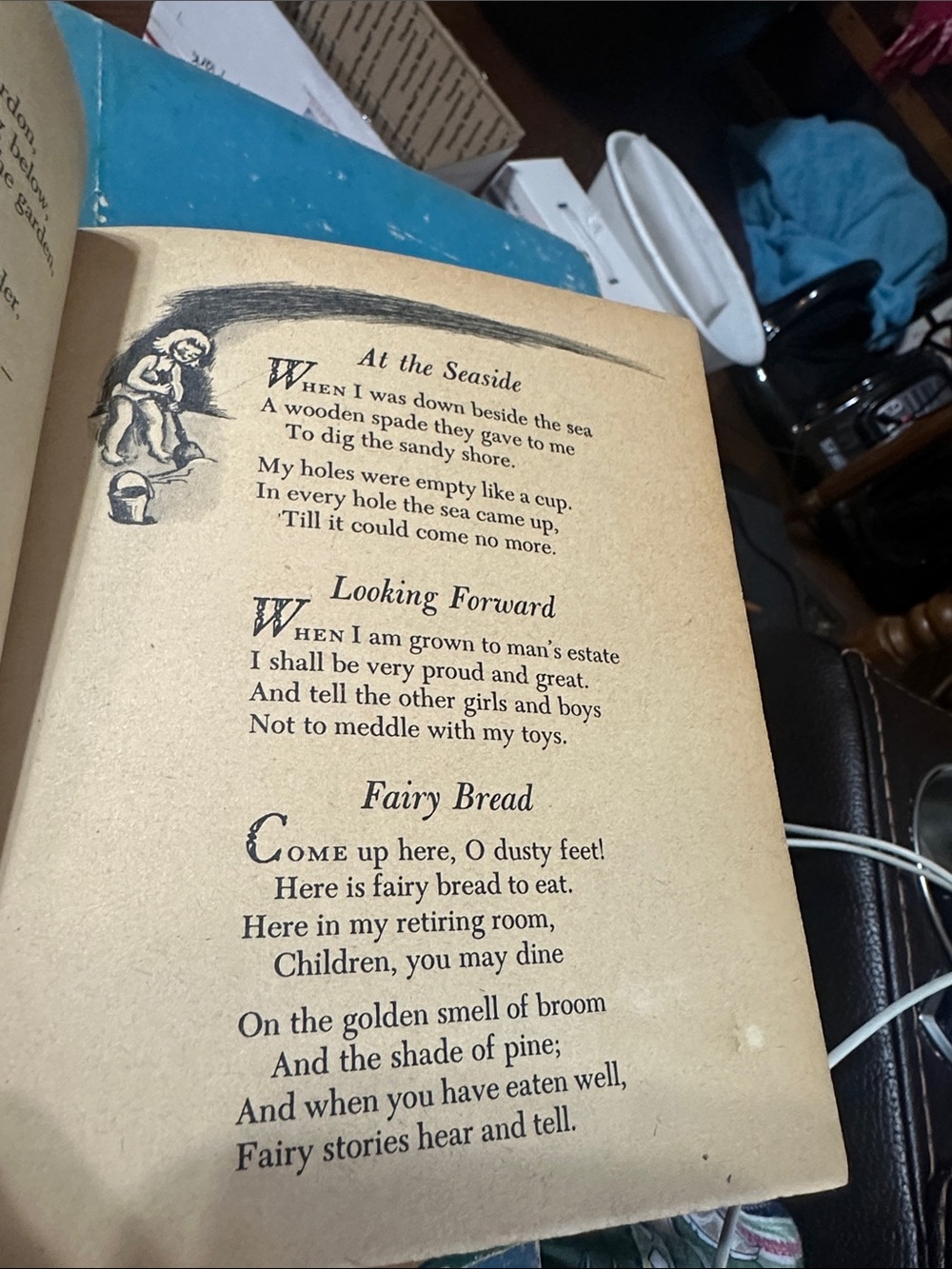 Vintage Classic Children's Poems Book - Blue, Yellow, Pink Cover - Picture 5 of 5